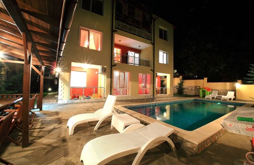 Balik Apartment | LuxuryDuplexStudio in Sintria Court Premiun