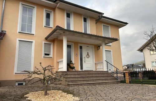 Orschweier Apartment | LuxuryOrion,nahe Europapark & Rulantica,Netflix,Disney,KartinaTV
