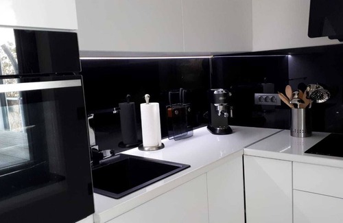 Vinjerac Apartment | Luxus Apartment mit privatem Pool und Meerblick. Kein Gemeinschaftspool !