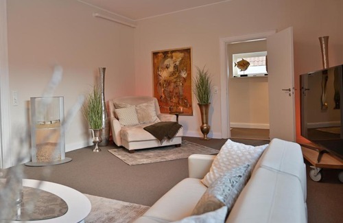 Flensburg Apartment | Luxus-Ferienwohnung in Flensburger Innenstadt - SCHMUCKSTÜCK
