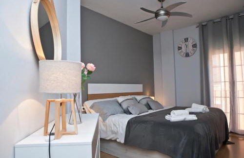San Vicente Apartment | Luz y Tranquilidad en el Casco Histórico - Parking Gratis