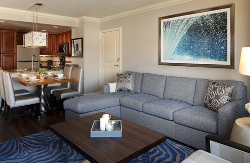 Las Vegas Apartment | LV BLVD – 2 Bedroom Hilton