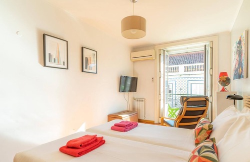 Santa Maria Maior Apartment | LV Premier Baixa PR2 Elevator City View Balcony