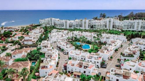 San Pedro de Alcantara House | LVB - Casa Linda vista by roomservices