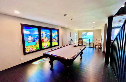 Skyland House | Lx 96 Tahoe lakefront Home of the Stars