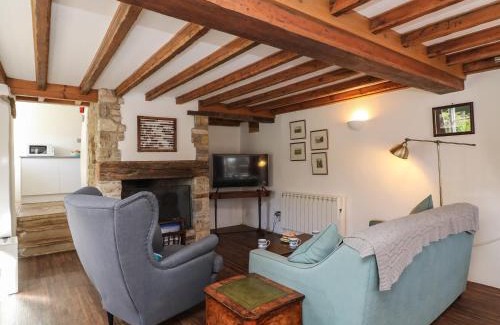 Holworth House | Lychgate Cottage