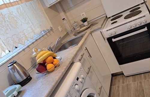 Paradisi Apartment | Lydia's Cozy House