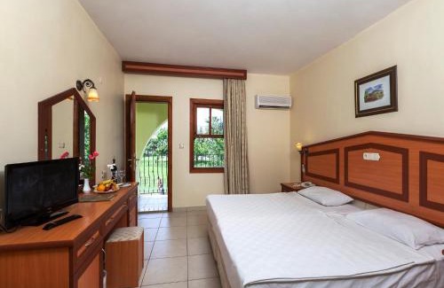 Yaniklar Hotel | Lykia Botanika Beach Fun & Club - All Inclusive