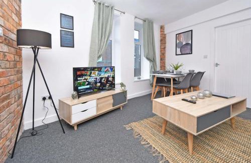 Crewe Apartment | Lyndale House - By Sigma Stays