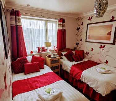 South Shore Bed & Breakfast | Lyndawn hotel