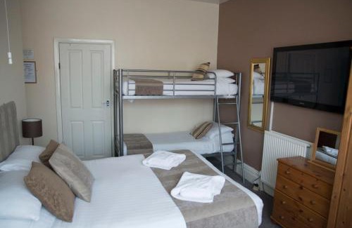 South Shore Bed & Breakfast | Lyndawn hotel