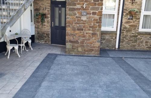 Lynton Apartment | Lynton old town, Central ground floor 1 bed apart.