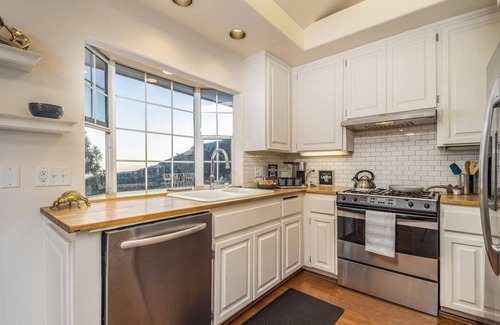 Jamul House | Lyons Peak Vacation Rental- Bohemian Unit