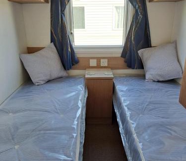 Rhyl Apartment | Lyons robin hood caravan Rhyl SBW 26