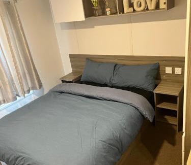 Towyn Resort | Lyons Winkups holiday park ll22 9EL