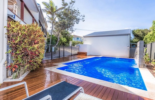 Peregian Beach Apartment | Lyrona - 3/35 Avocet Parade