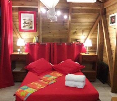 Baie-Mahault Ski Chalet | Méline