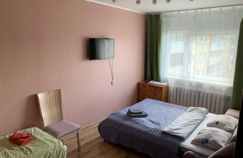 Tartu Apartment | Mõisavahe 30 two big beds 1 single bed