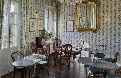 Ravenna Bed & Breakfast | M Club De Luxe B&B