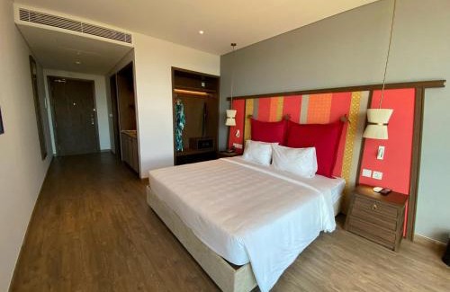 Suoi Nuoc Beach Hotel | M Condotel By Mandala Cham Bay Mui Ne Hotel & Spa