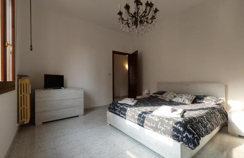 Santo Stefano Apartment | M.G. Home 2 a un passo da tutto