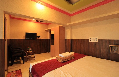 Viluppuram Hotel | M.G.R. Park Inn