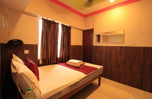 Viluppuram Hotel | M.G.R. Park Inn