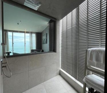 Ngu Hanh Son Hotel | M Hotel Danang