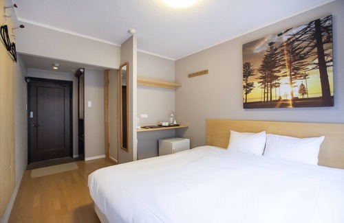 Hirafu Hotel | M Lodge