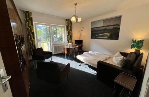 Gesundbrunnen Apartment | M M Central Vintage Family, Handwerker und Monteure Apartments