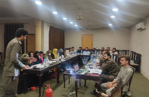 Peshawar Hotel | M M Palace Guest House Peshawar