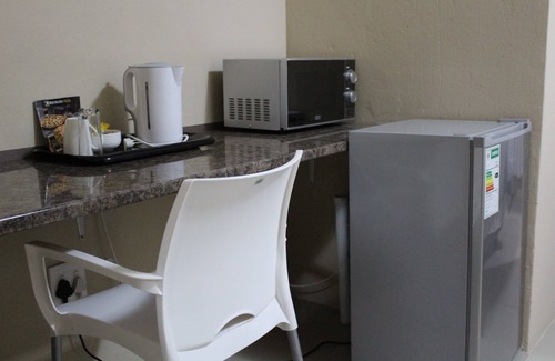 Polokwane House | M n M Guest House in Polokwane Turfloop