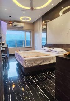Mylapore Tiruvallikk Hotel | M S RESIDENCY