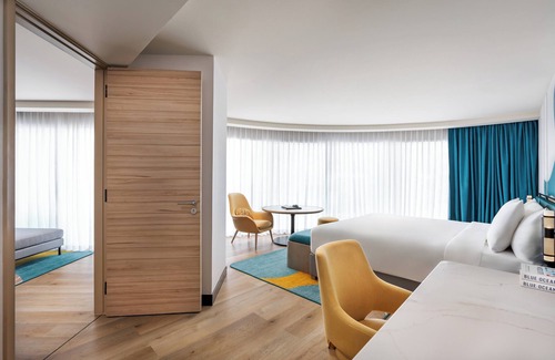 Patong Hotel | M Social Hotel Phuket