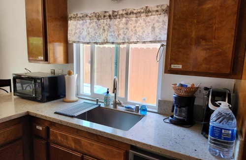 Bay Terraces House | M to L Term Master Suite - King bed, desk. TV, AC and WiFi in San Diego
