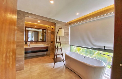 Duong To Cabin | M Villas Phu Quoc