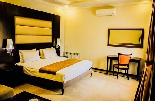 D.H.A. House | M.Winner Guest House