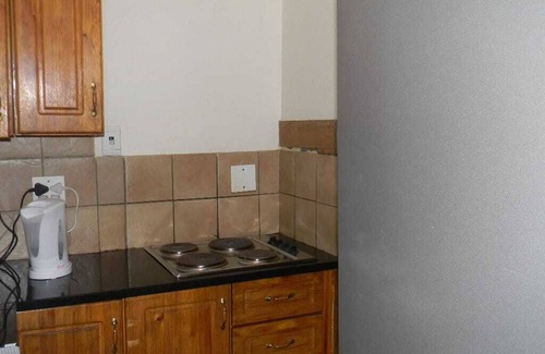 Strand House | M2T Guest House
