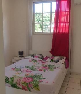 Pointe-Noire Apartment | Maévilla