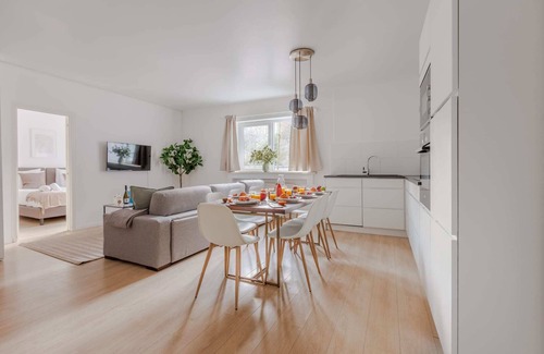 Wijk van de Squares Apartment | MA - Berlaymont VI - Three Bedroom Apartment, Sleeps 8