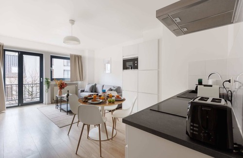 Wijk van de Squares Apartment | MA - Charlemagne V - One Bedroom Apartment, Sleeps 4