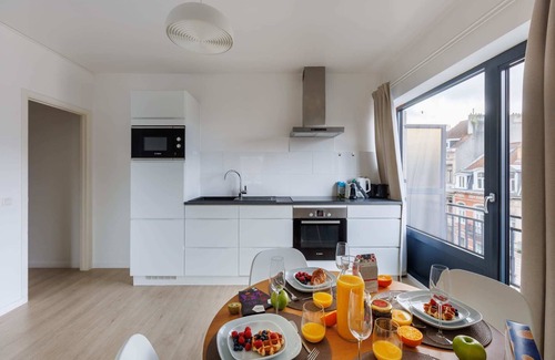 Wijk van de Squares Apartment | MA - Leopold IV - One Bedroom Apartment, Sleeps 4