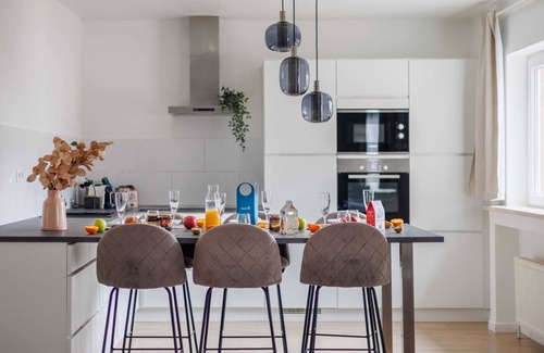 Wijk van de Squares Apartment | MA - Leopold VI - Two Bedroom Apartment, Sleeps 6