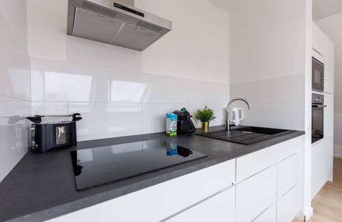 Wijk van de Squares Apartment | MA - Parlement V - Studio Apartment, Sleeps 4