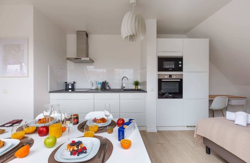 Wijk van de Squares Apartment | MA - Parlement V - Studio Apartment, Sleeps 4