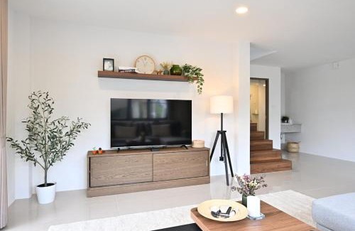Chiang Mai House | Ma-Umi Chiang Mai Villa 3 bedrooms -10 mins to city