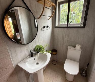 Madina Bed & Breakfast | Maati Spa Bed and Breakfast at East Legon ,Trasacco