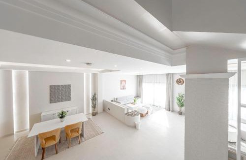 King Abdul Aziz Road Villa | Mabaat-Jasmine Greek Villa 4BR- 583 Villa 16