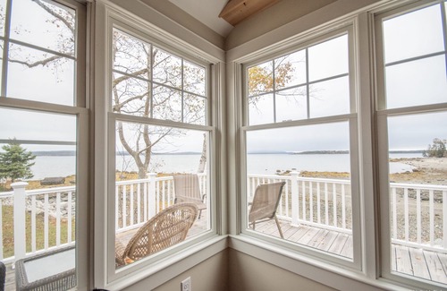 North Brooklin House | Mabel's Point - Private Beach Brooklin!