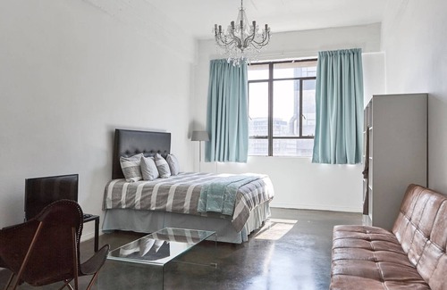 Downtown Johannesburg Apartment | Maboneng Studio Loft